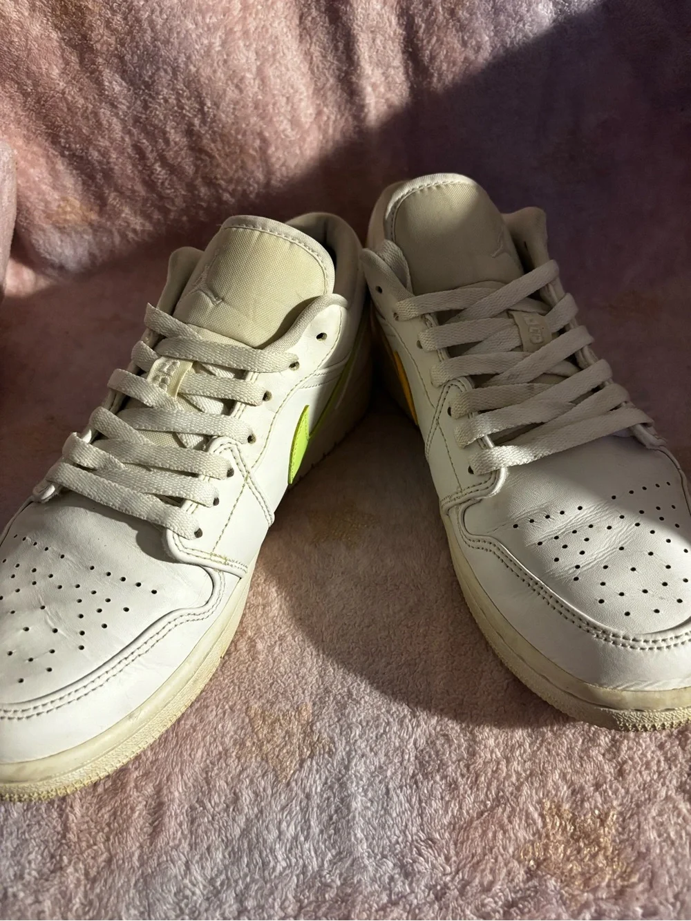 Air Jordan 1s Low